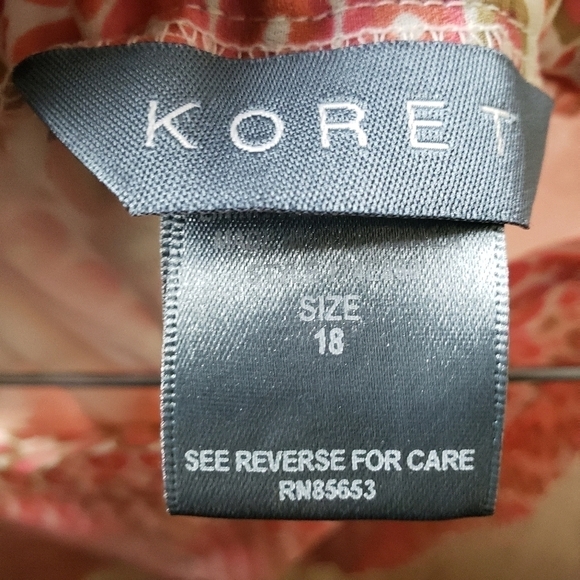 KORET Pink & White Skirt Set - Picture 14 of 14